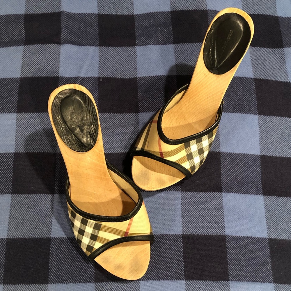Burberry Classic print Wood Heels